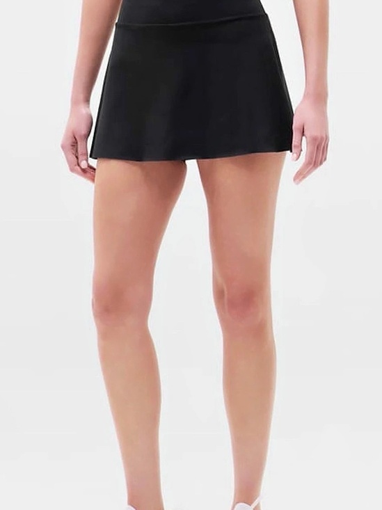 Athleta Pants - Athleta Ace Advantage 13 1/2 Skort Athletic Skort in Black Size Medium